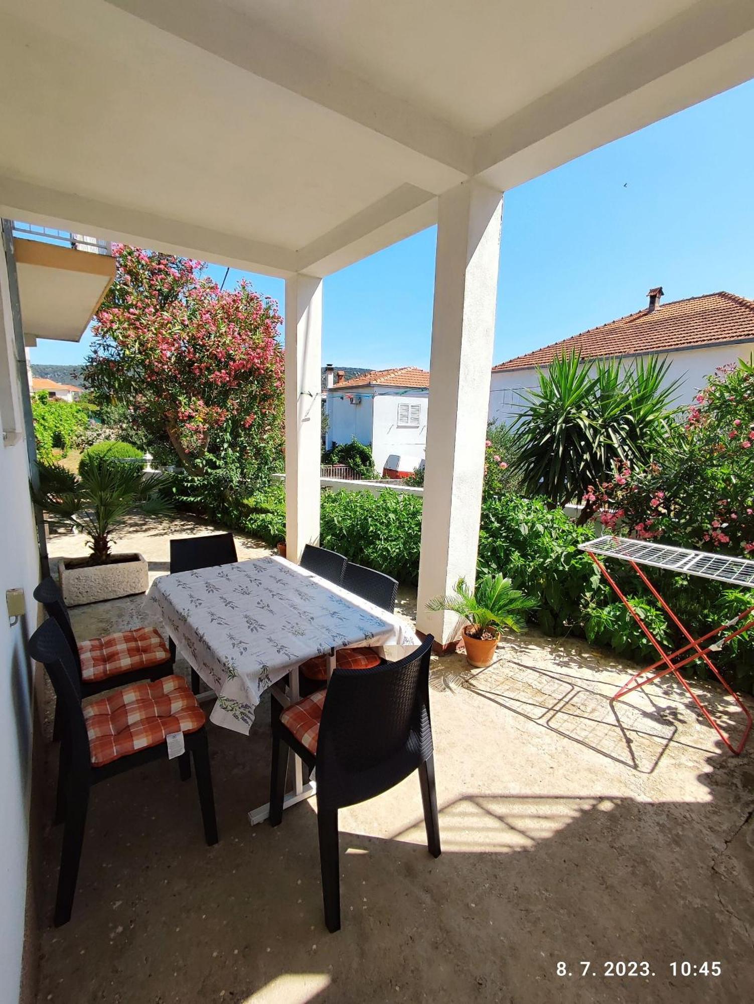 Apartment Slaven Vinišće Exterior foto